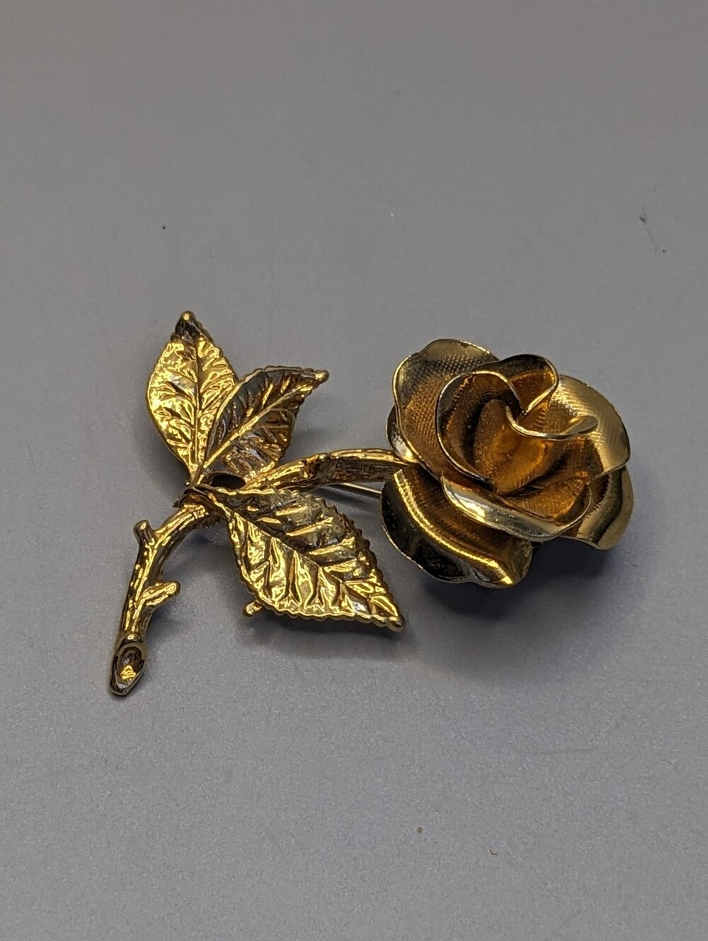 Vintage Gold Tone Rose Stem Brooch Floral Costume Jewelry Like New Condition 60s
